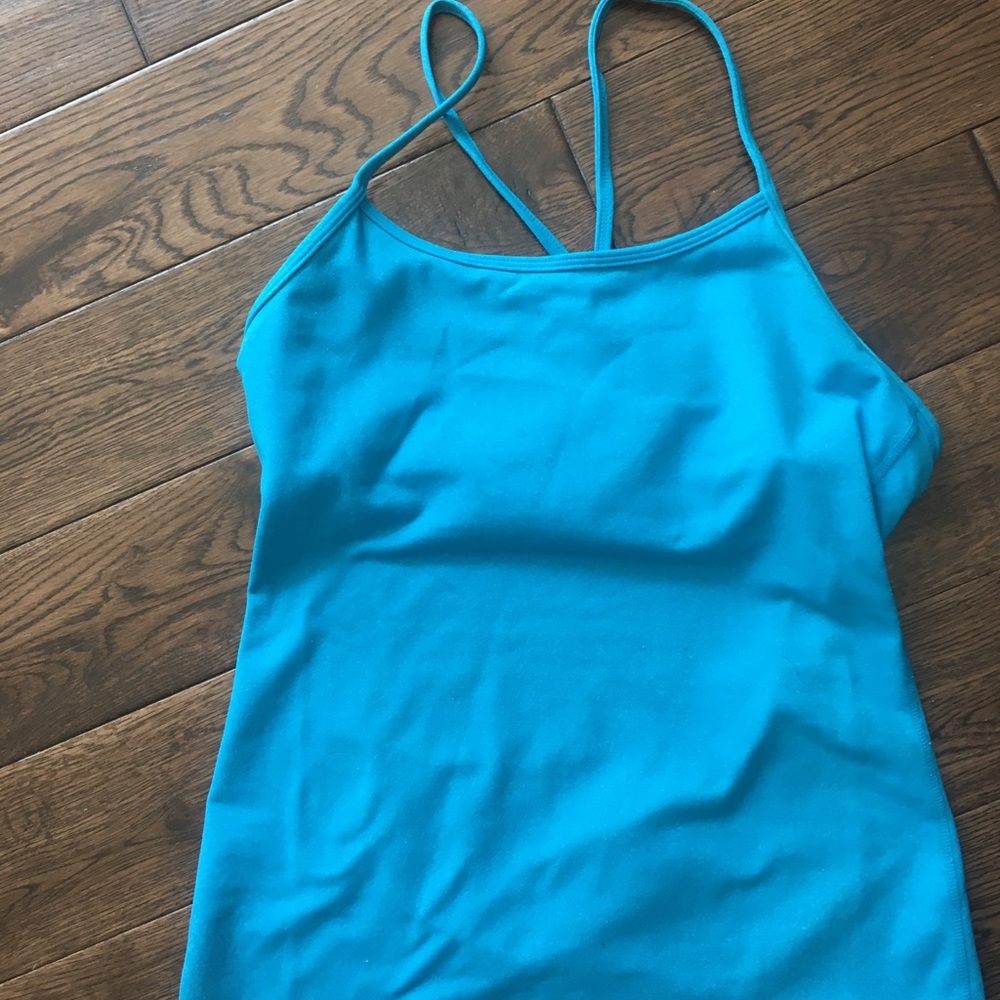 Lululemon top!